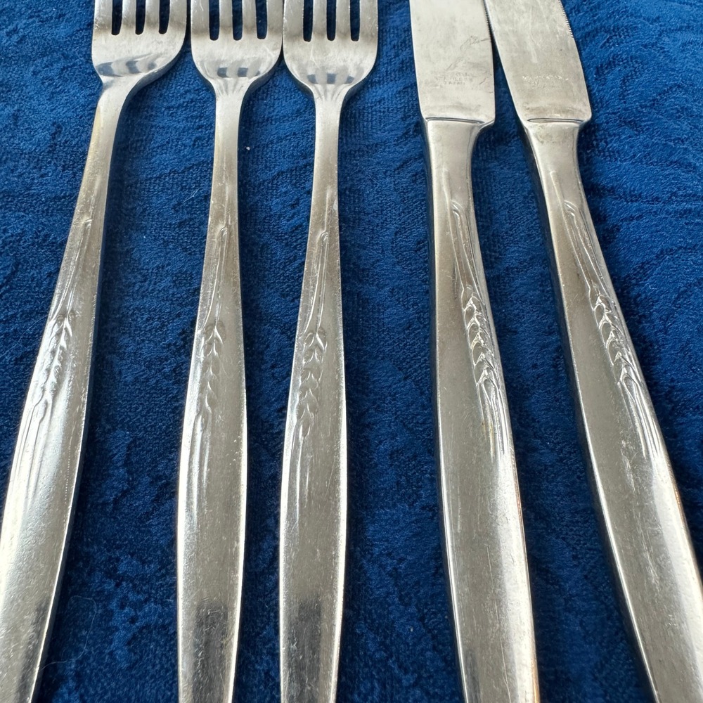 Prudential Stainless Japan Wheat Pattern Flatware 5pc Set 3 Forks 2 Knives MCM